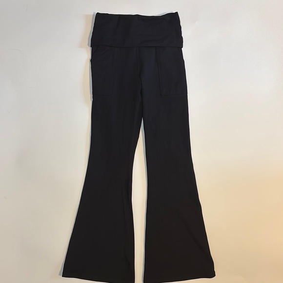 Offline High waisted Fold Over Flare Pants Women’s Small Athleisure - Picture 1 of 5